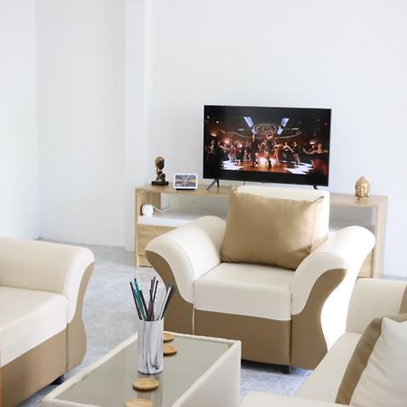Garden Suite ทรู โดว์ ดูซ ภายนอก รูปภาพ